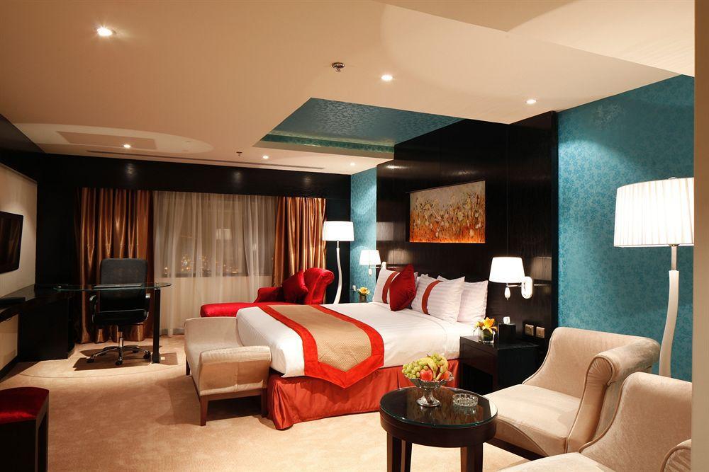 Obaer Hotel Riyadh Bagian luar foto