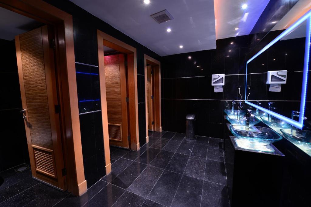 Obaer Hotel Riyadh Bagian luar foto