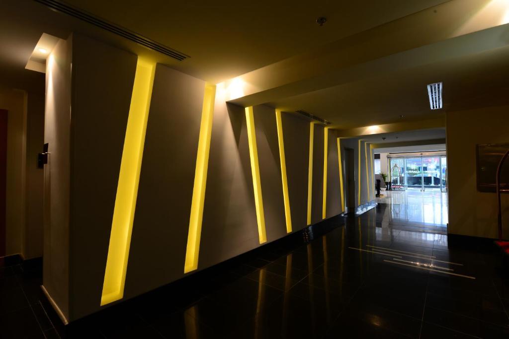 Obaer Hotel Riyadh Bagian luar foto